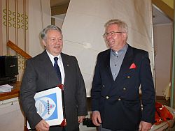 Der alte und der neue Präsident. Reinhard Fuhr (li) und Klaus-Dieter Lachmann (re).