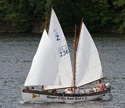 Das Vereinsboot des SCAS.